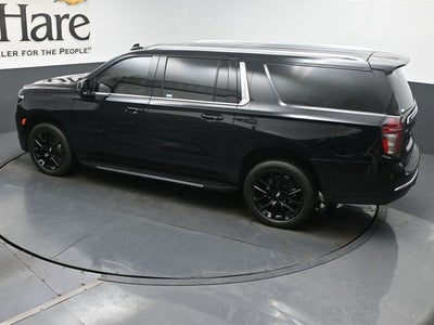 2023 Chevrolet Suburban LT