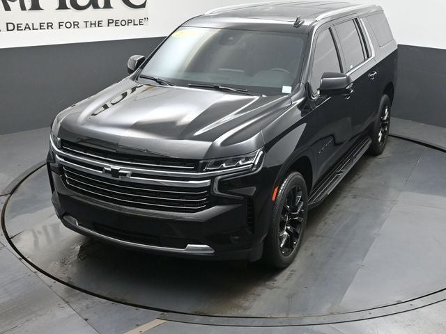 2023 Chevrolet Suburban LT