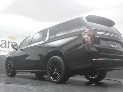 2023 Chevrolet Suburban LT