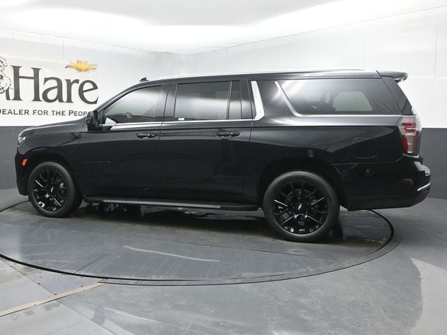 2023 Chevrolet Suburban LT