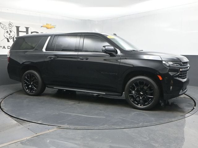 2023 Chevrolet Suburban LT