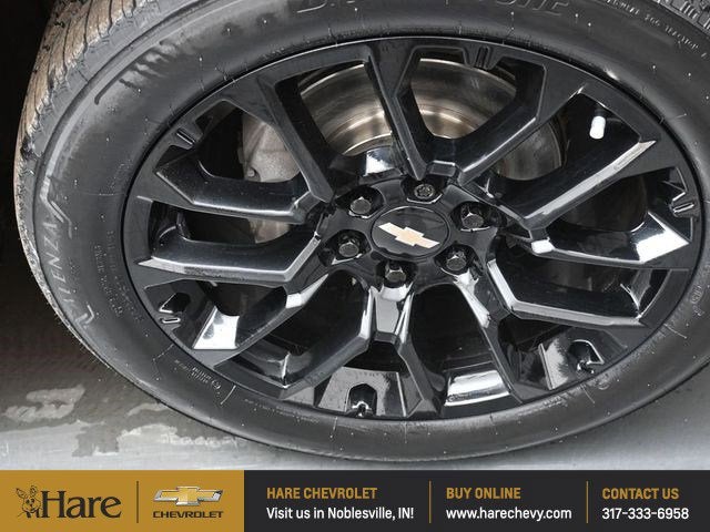 2022 Chevrolet Suburban LT