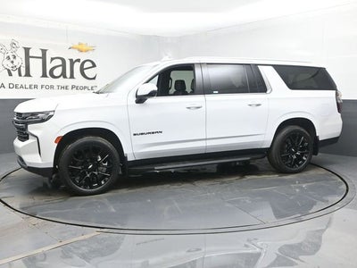 2023 Chevrolet Suburban LT