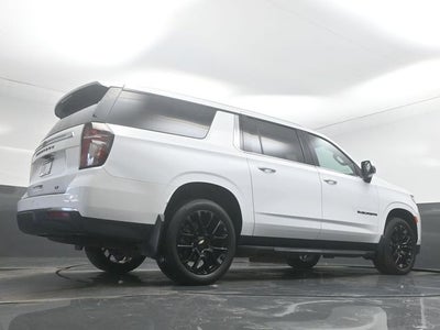 2023 Chevrolet Suburban LT
