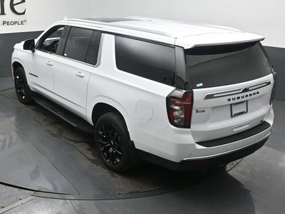 2023 Chevrolet Suburban LT