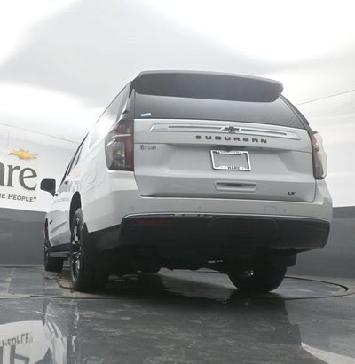 2023 Chevrolet Suburban LT
