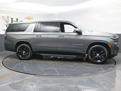 2023 Chevrolet Suburban LT
