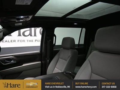 2023 Chevrolet Suburban LT