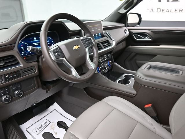 2023 Chevrolet Suburban LT