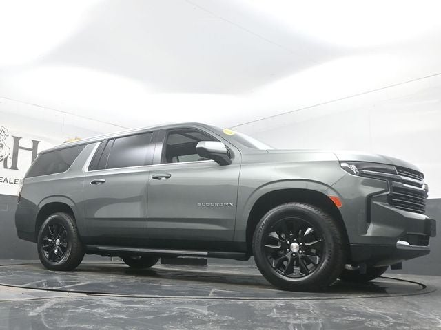 2023 Chevrolet Suburban LT