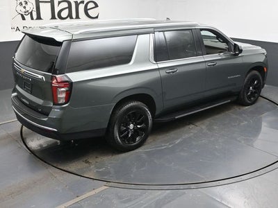 2023 Chevrolet Suburban LT
