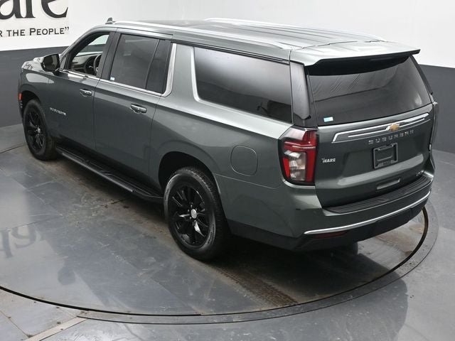 2023 Chevrolet Suburban LT
