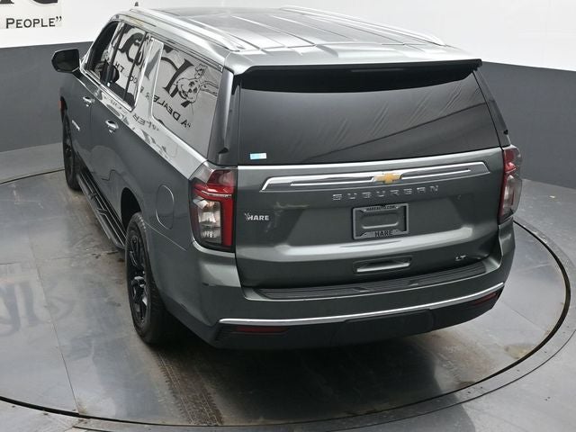 2023 Chevrolet Suburban LT