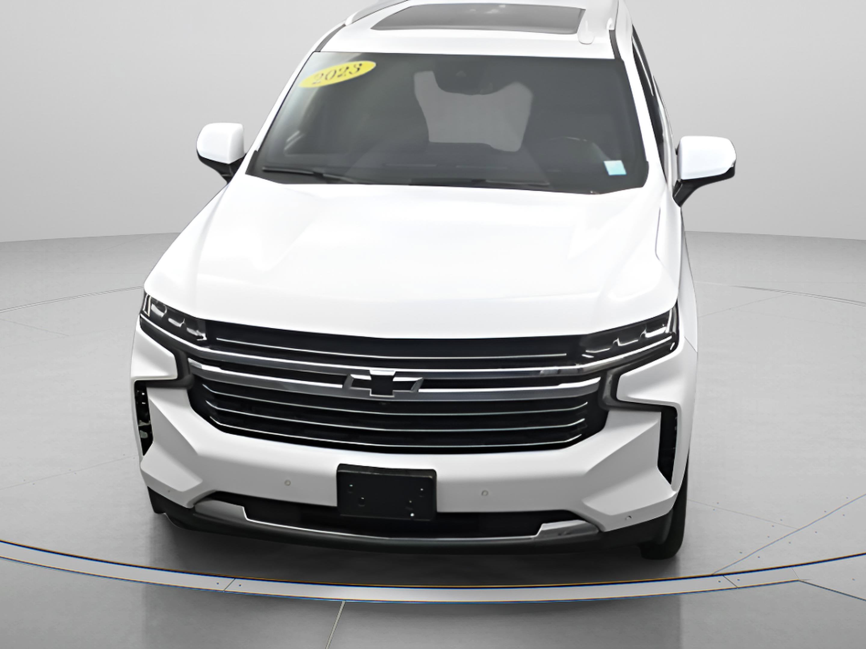 2023 Chevrolet Suburban LT