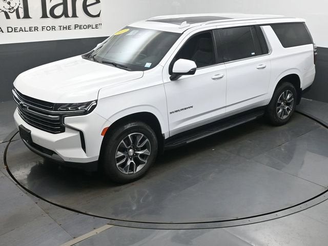 2023 Chevrolet Suburban LT