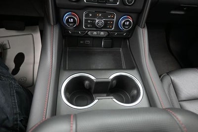 2022 Chevrolet Suburban RST