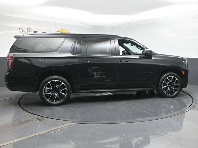 2022 Chevrolet Suburban RST