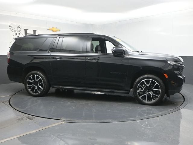 2022 Chevrolet Suburban RST
