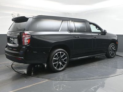 2022 Chevrolet Suburban RST