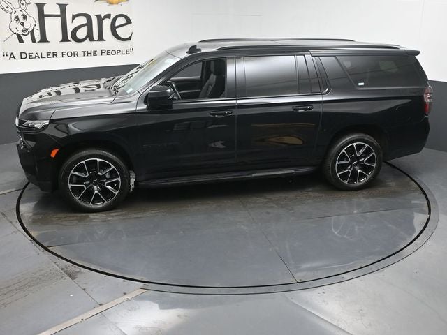 2022 Chevrolet Suburban RST