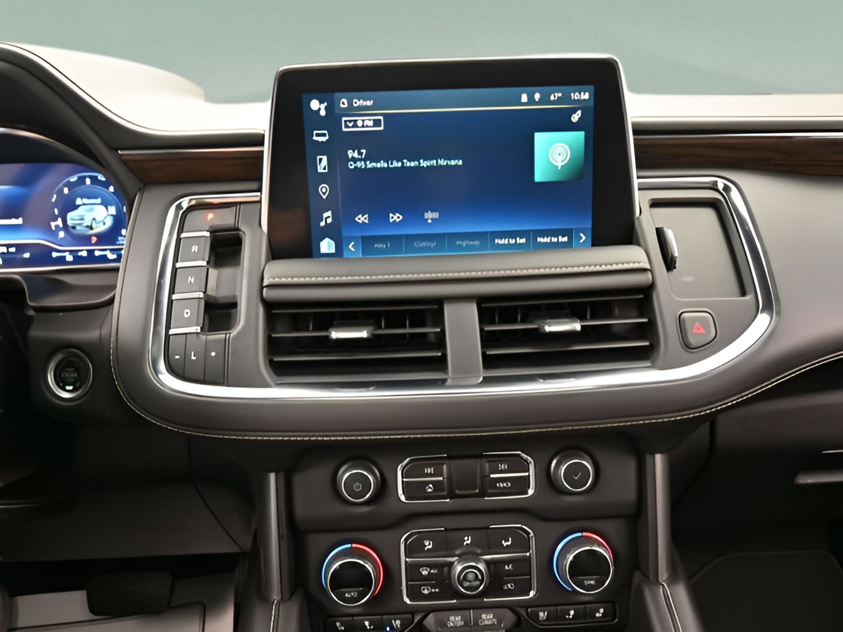 2024 Chevrolet Suburban Premier