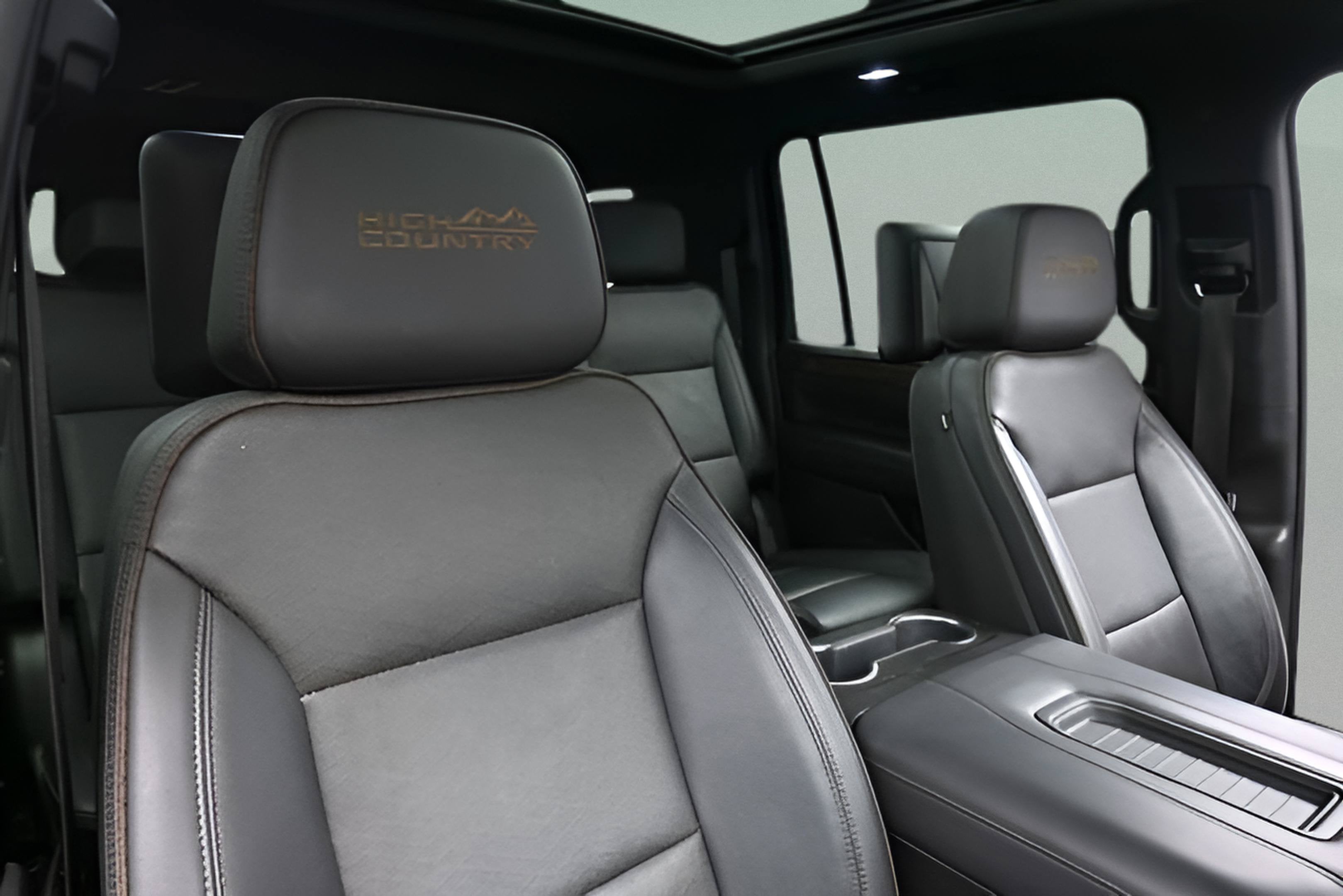 2021 Chevrolet Suburban High Country