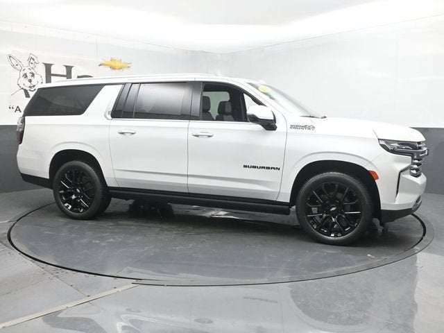 2023 Chevrolet Suburban High Country