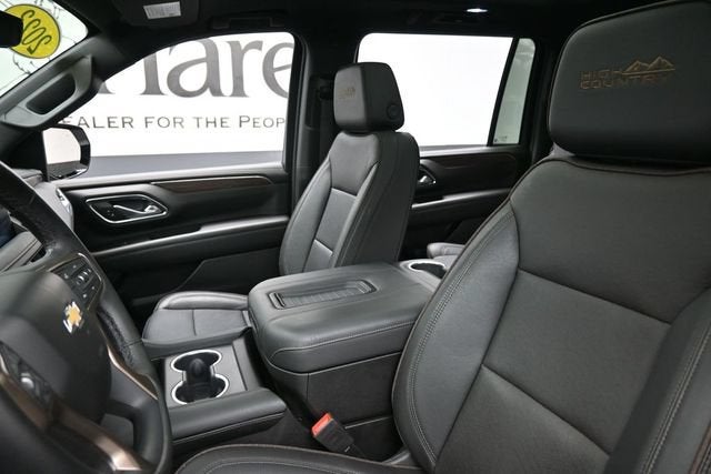 2023 Chevrolet Suburban High Country