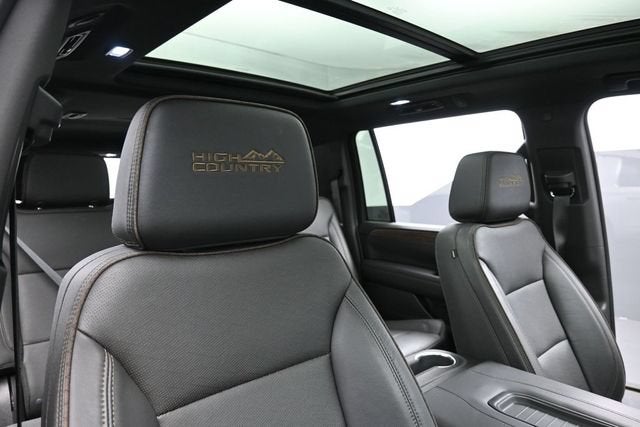 2023 Chevrolet Suburban High Country