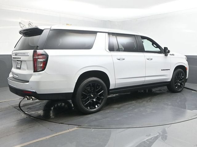 2023 Chevrolet Suburban High Country