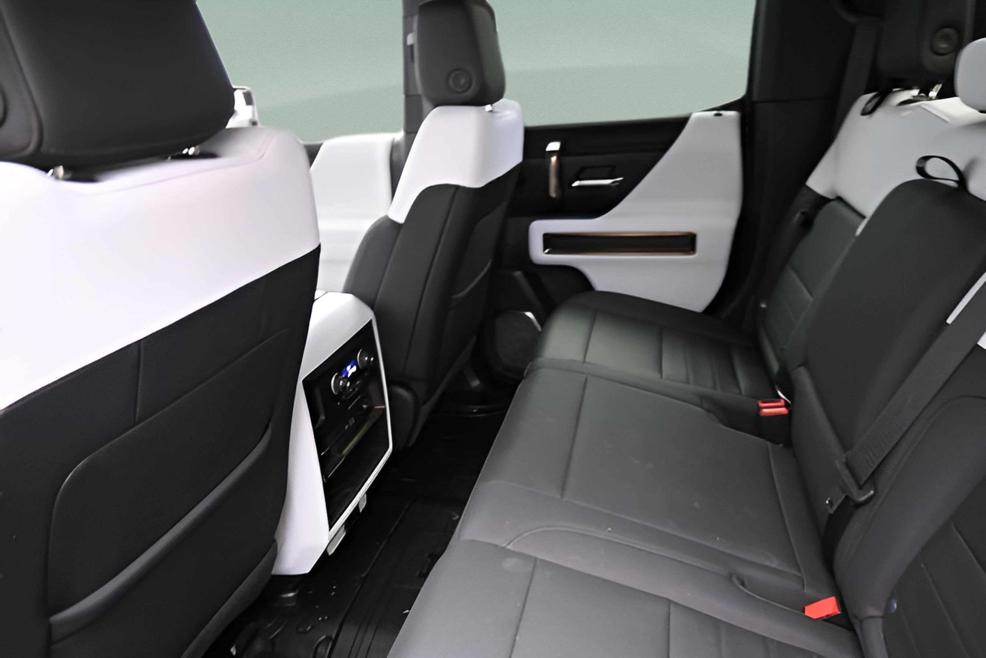 2024 GMC Hummer EV Pickup 2X