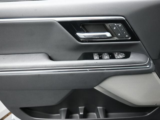 2024 GMC Sierra EV Denali Edition 1