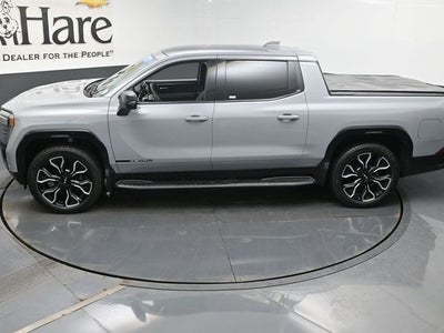 2024 GMC Sierra EV Denali Edition 1