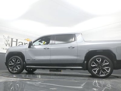 2024 GMC Sierra EV Denali Edition 1