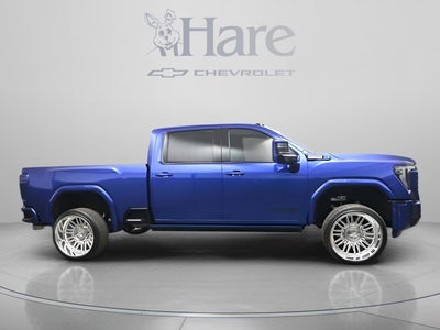 2025 GMC Sierra 2500HD Denali