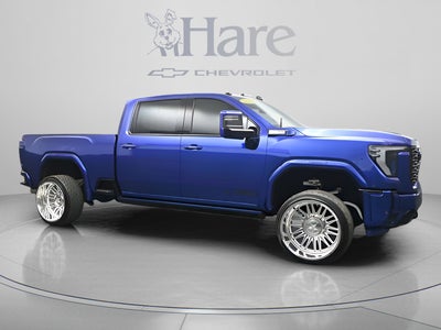 2025 GMC Sierra 2500HD Denali
