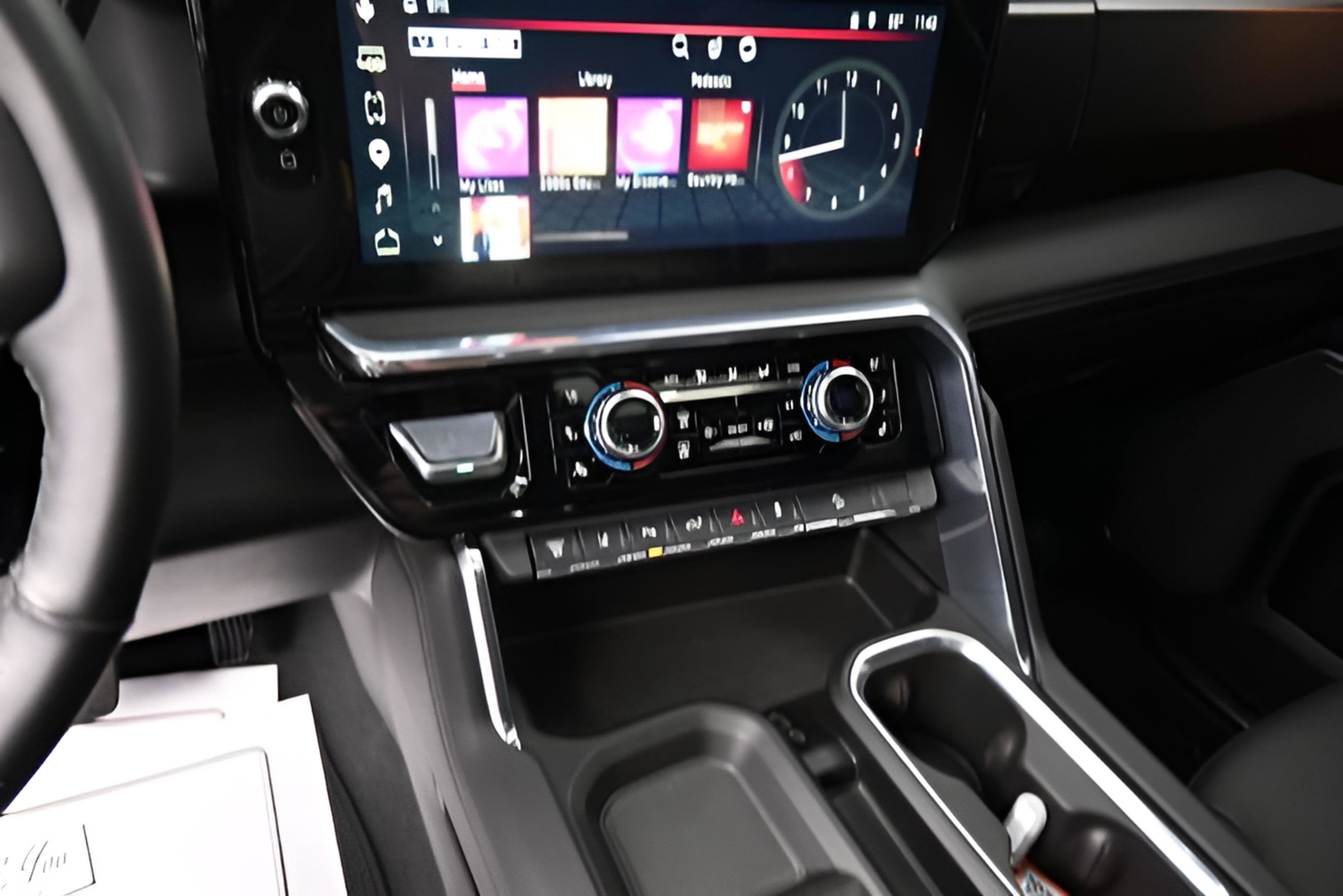 2025 GMC Sierra 2500HD Denali