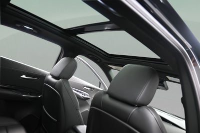 2023 Cadillac XT4 Luxury