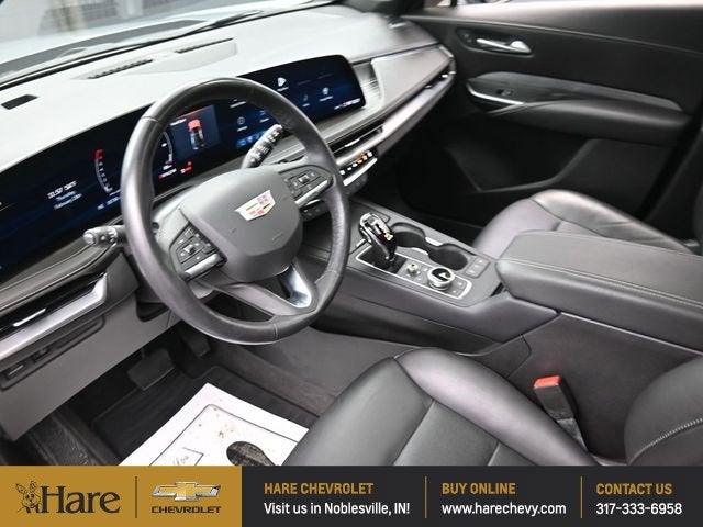 2024 Cadillac XT4 Premium Luxury