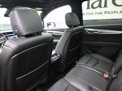 2024 Cadillac XT6 Luxury