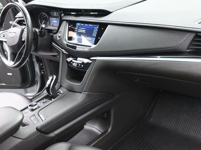 2024 Cadillac XT6 Luxury