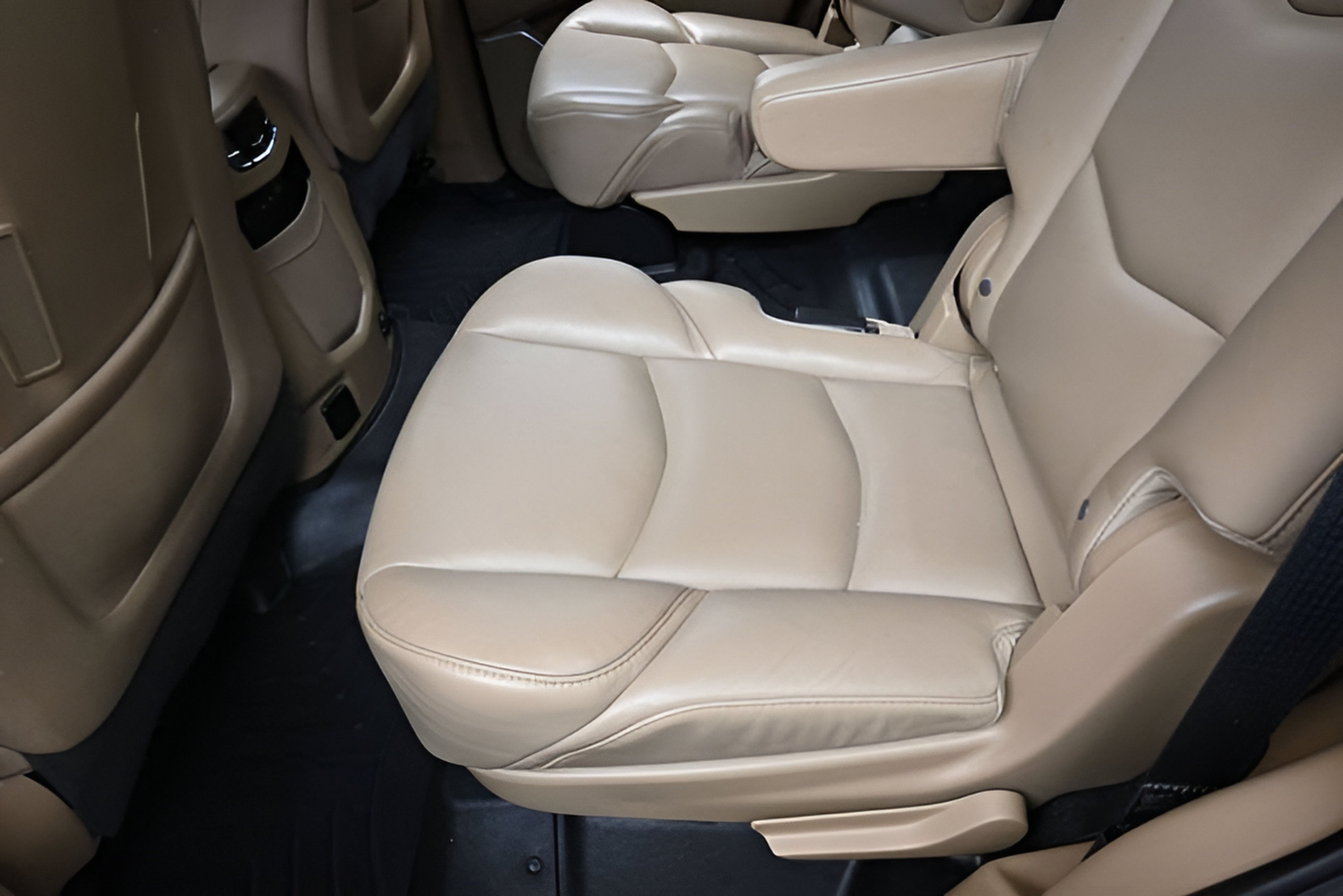 2019 Cadillac Escalade Platinum Edition