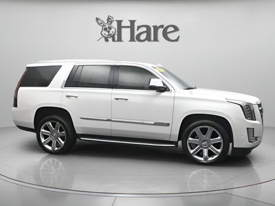 2017 Cadillac Escalade Luxury
