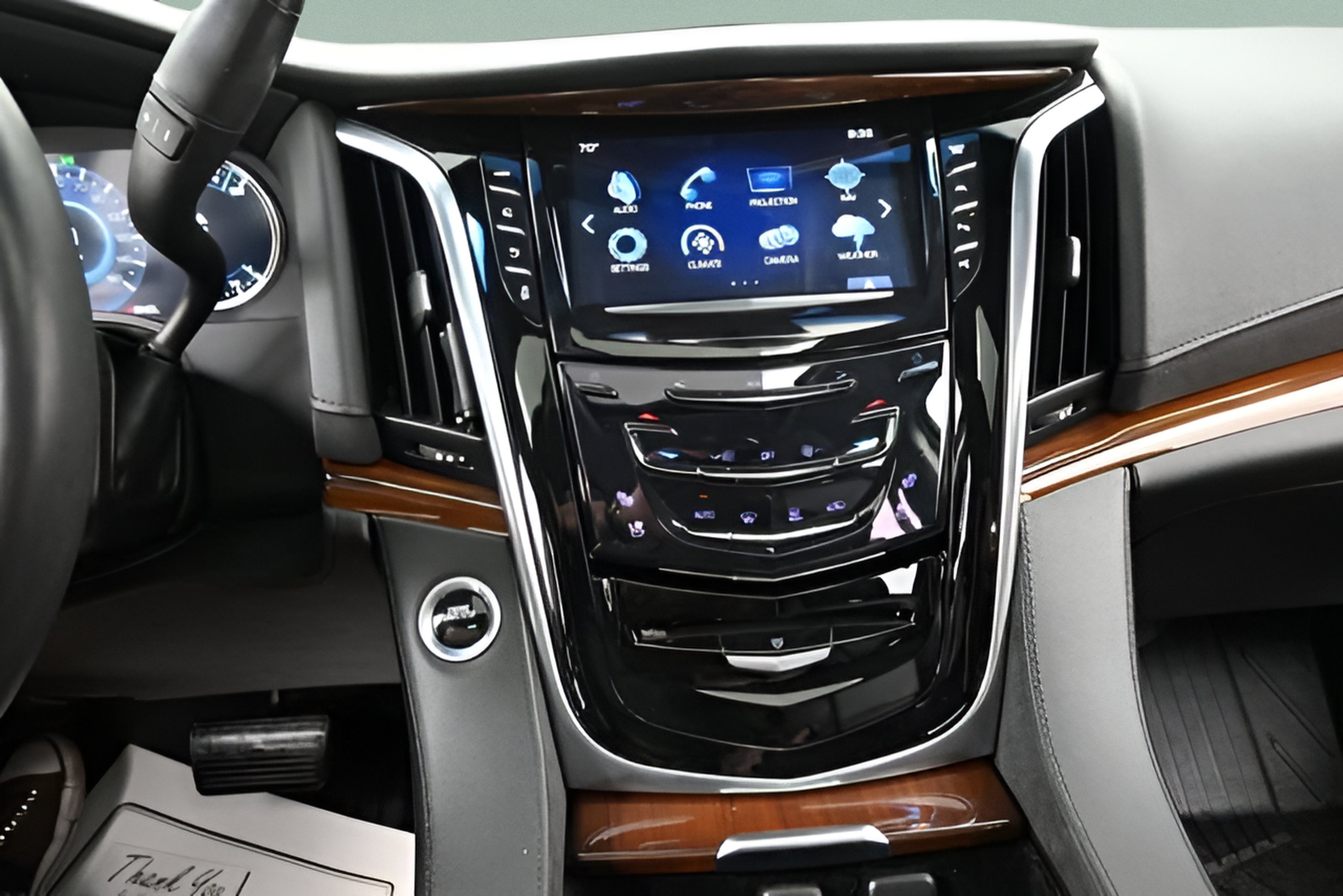 2017 Cadillac Escalade Luxury
