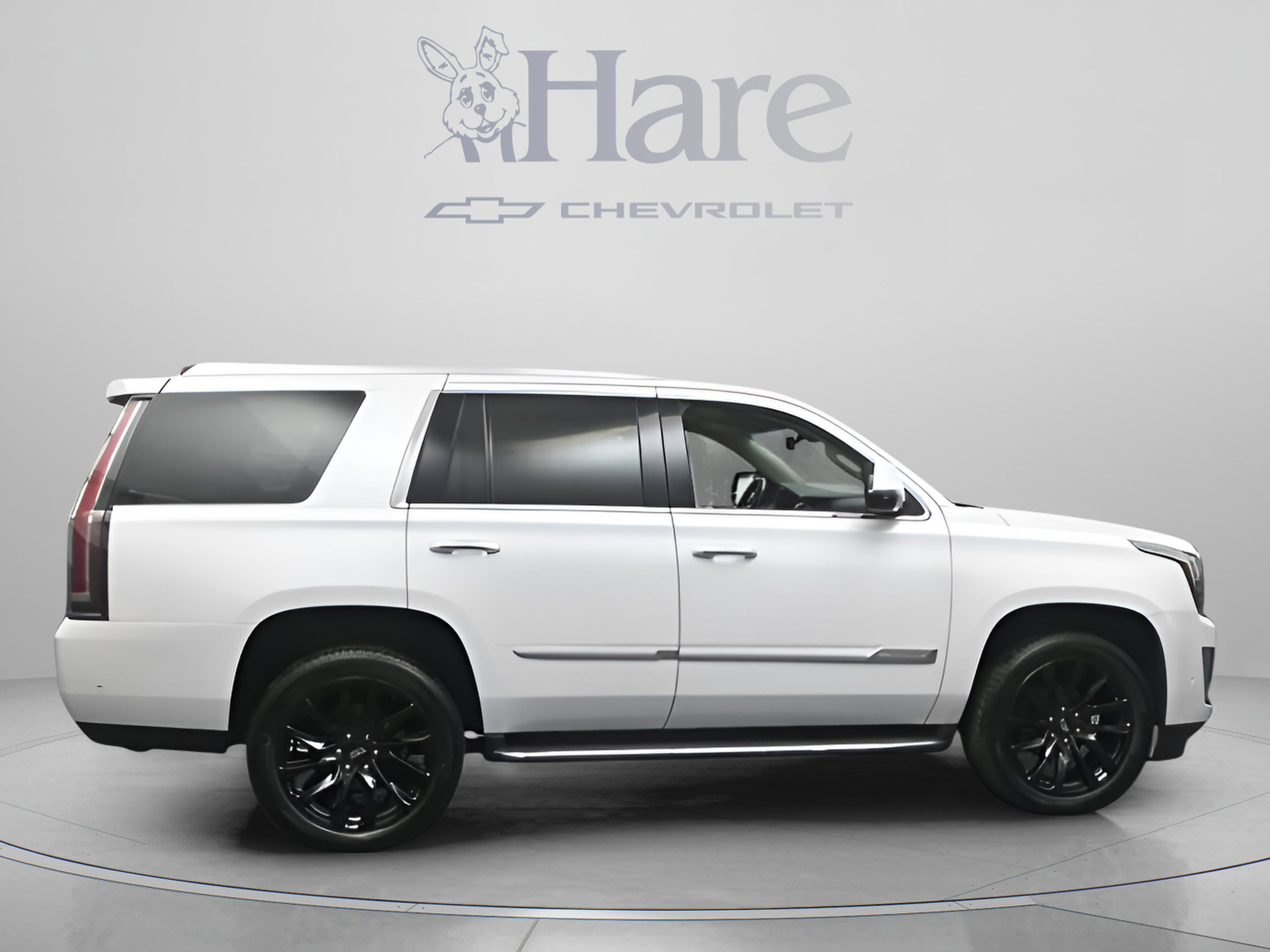 2019 Cadillac Escalade Luxury