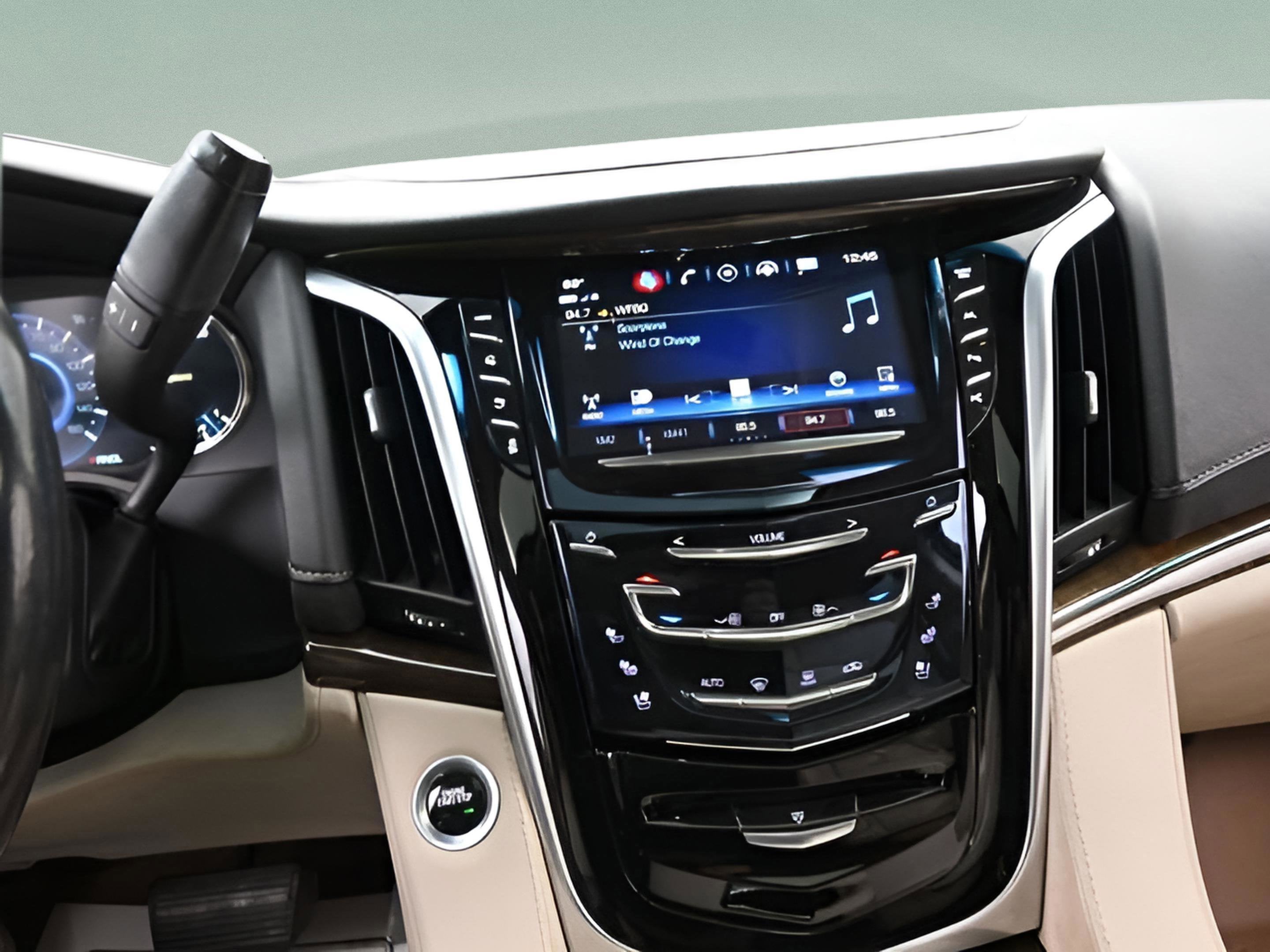 2019 Cadillac Escalade Luxury
