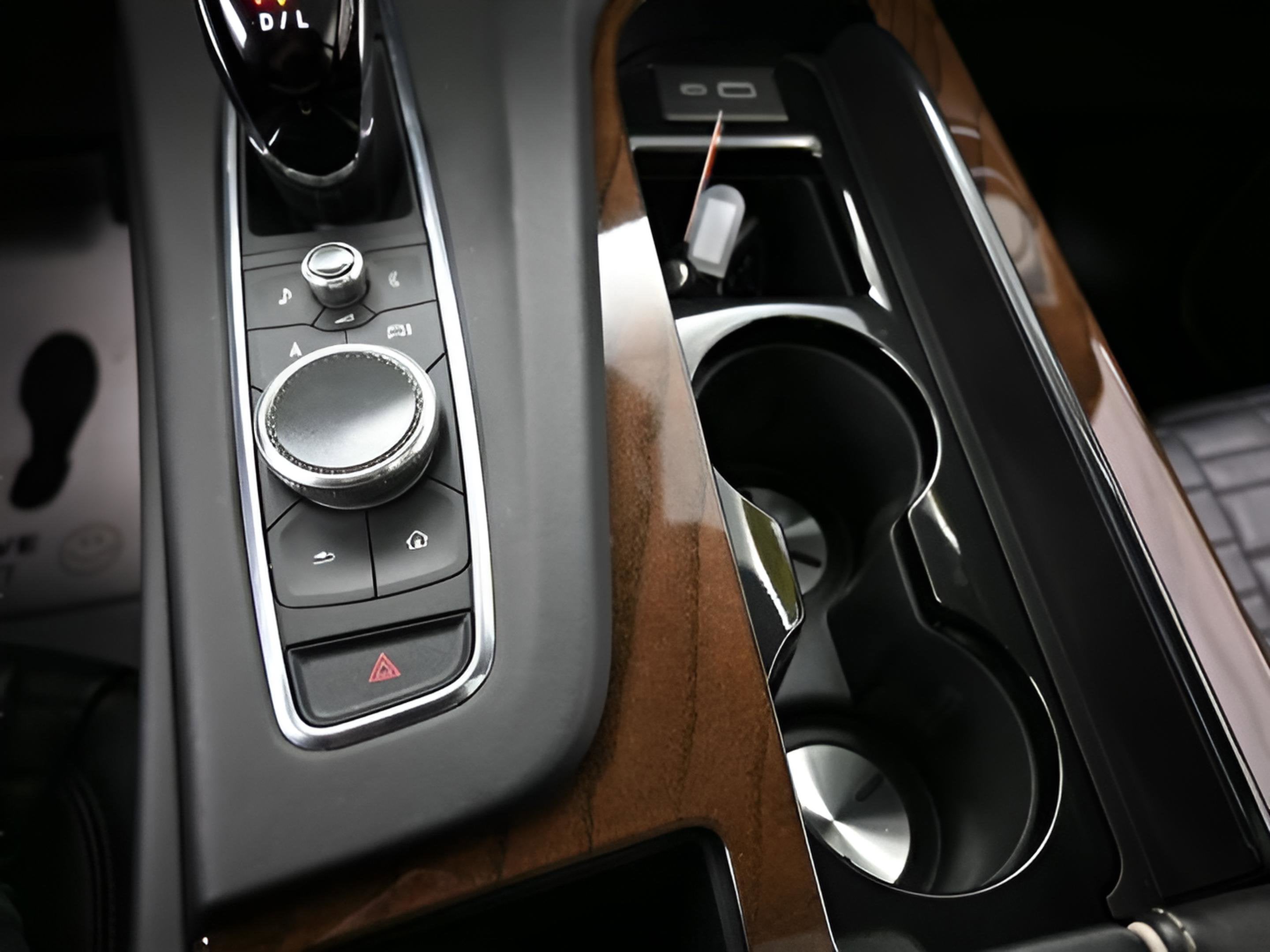 2024 Cadillac Escalade ESV Premium Luxury Platinum