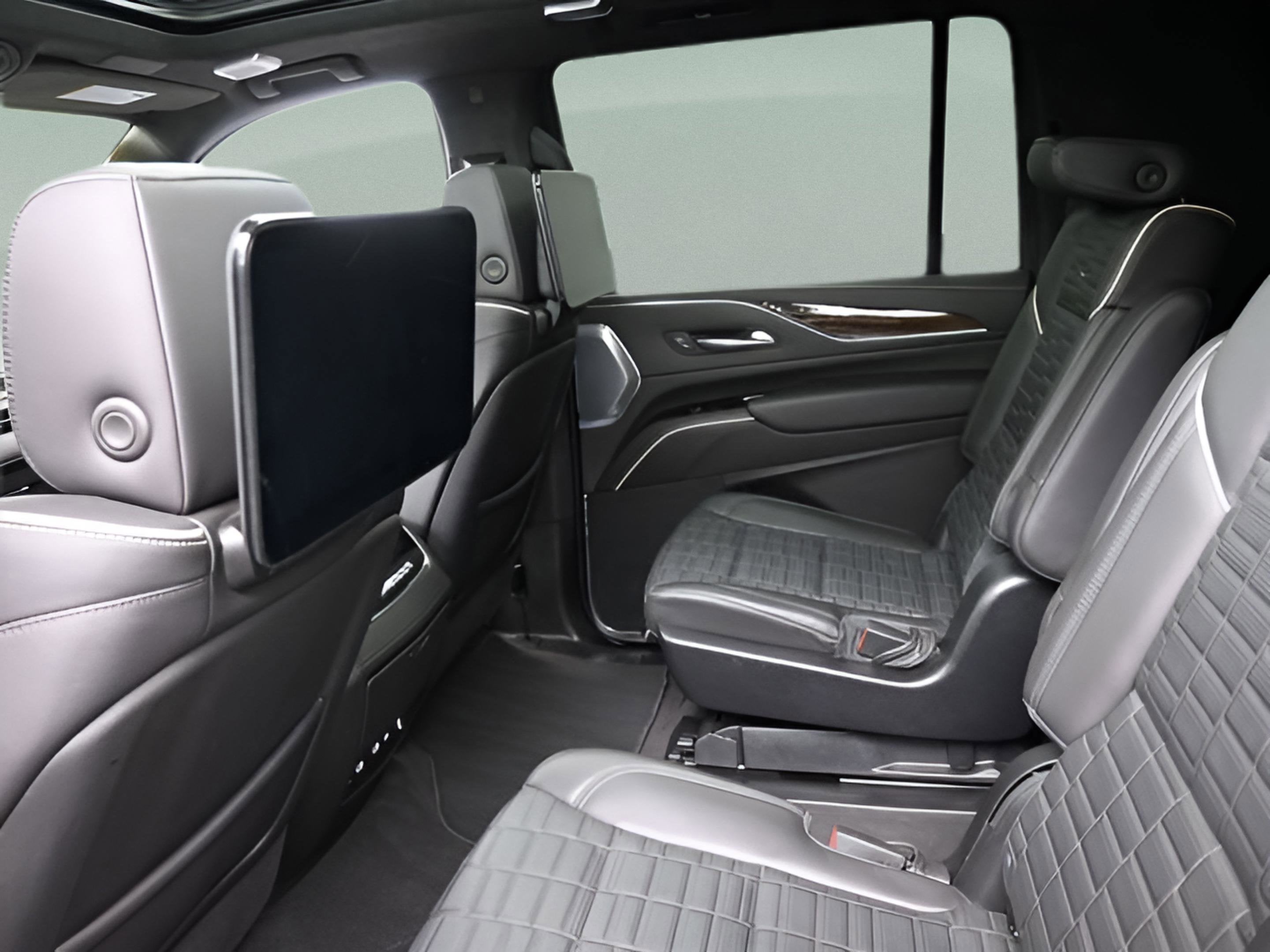 2024 Cadillac Escalade ESV Premium Luxury Platinum