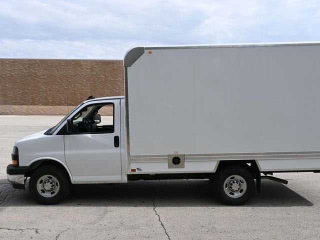 2026 Chevrolet Express 3500 Work Van Cutaway