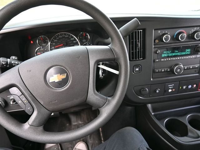 2026 Chevrolet Express 3500 Work Van Cutaway